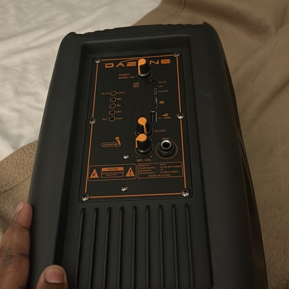 Speaker - Picture 3 of 3